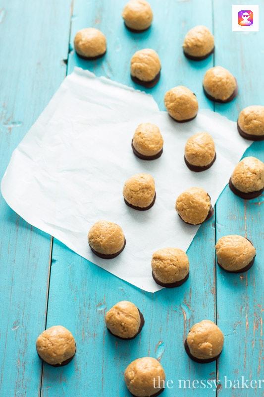 Healthy Peanut Butter Buckeyes